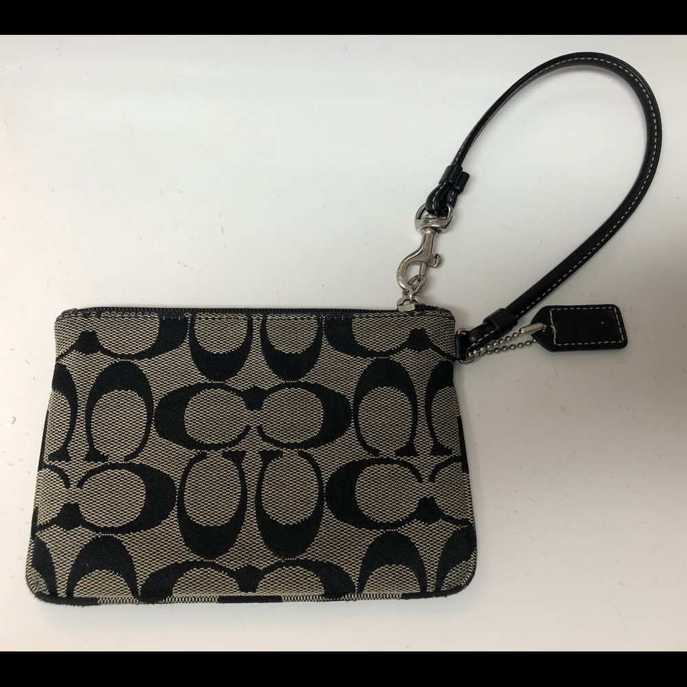 Coach Wristlet - Picture 2 of 5
